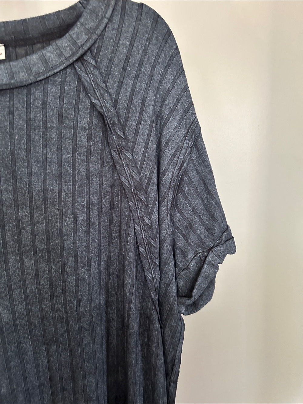 Zenana Outfitters Dark Gray Ribbed Short Sleeve Tee - Picture 3 of 4